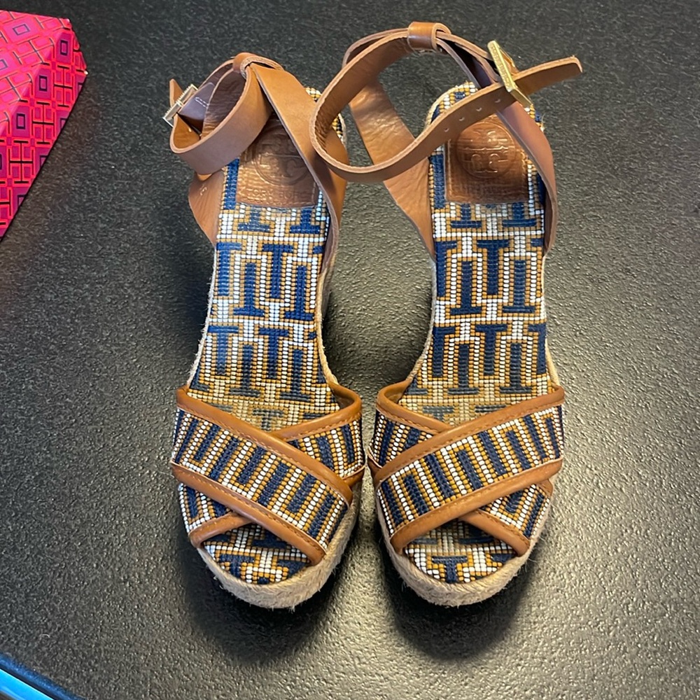 Tory Burch, espadrille sandal size 6
